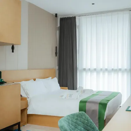 Hotel Bliss Palace &