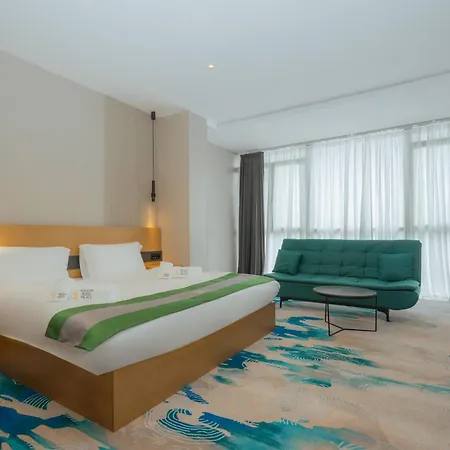 Bliss Palace & Hotel