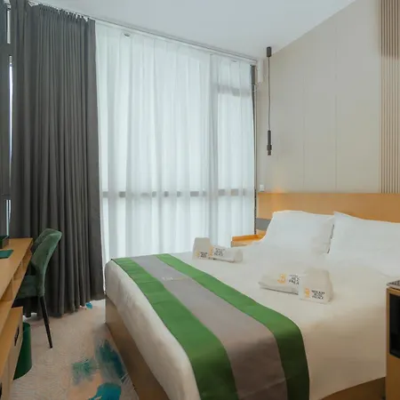 Hotel Bliss Palace &